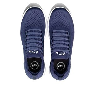 NWOT APL Women’s size 9.5 Techloom Breeze (Core Collection) fashion sneakers